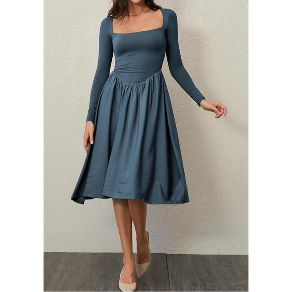 Dress - Picture 3 of 6